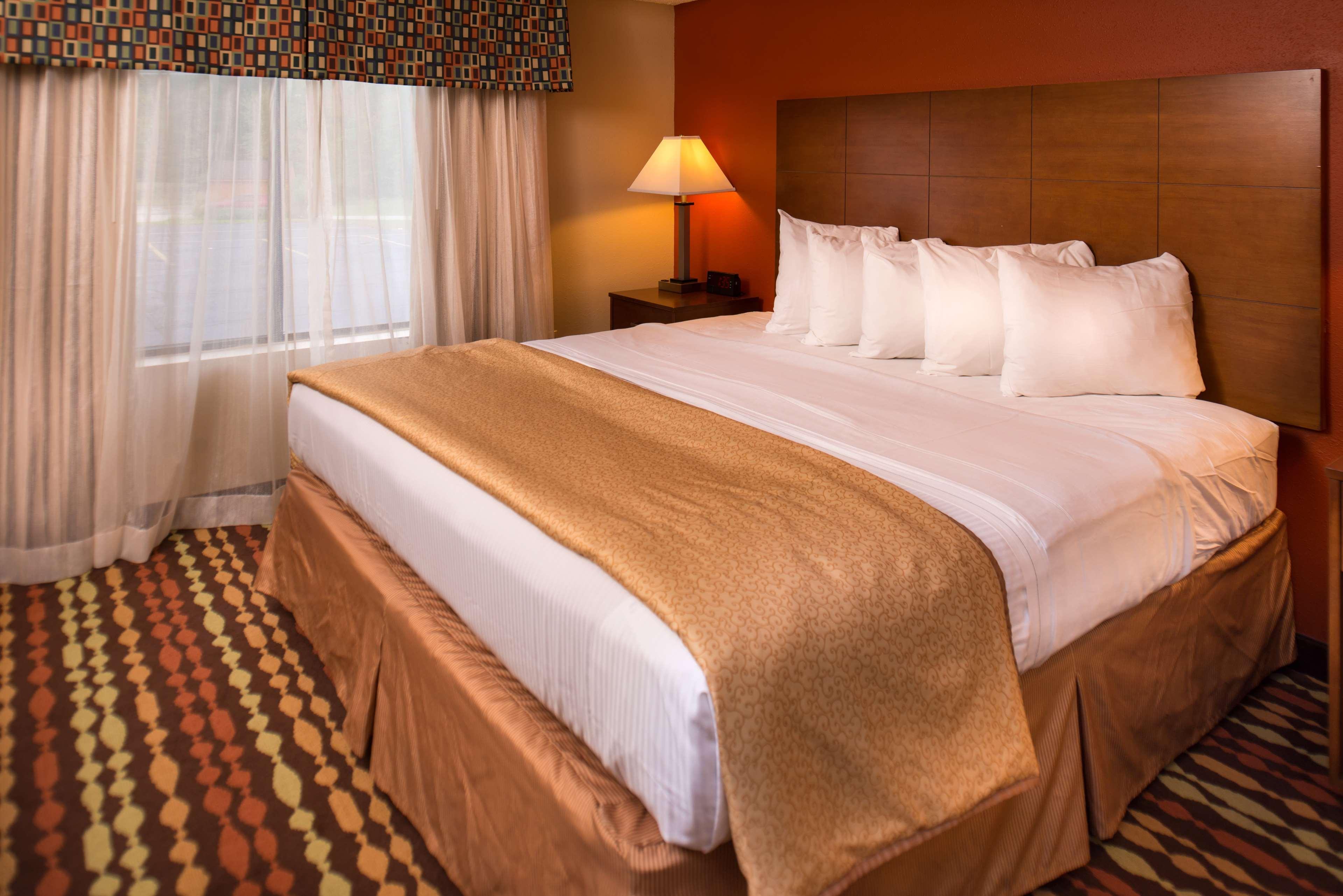 ויסקונסין דלס Best Western Ambassador Inn & Suites מראה חיצוני תמונה
