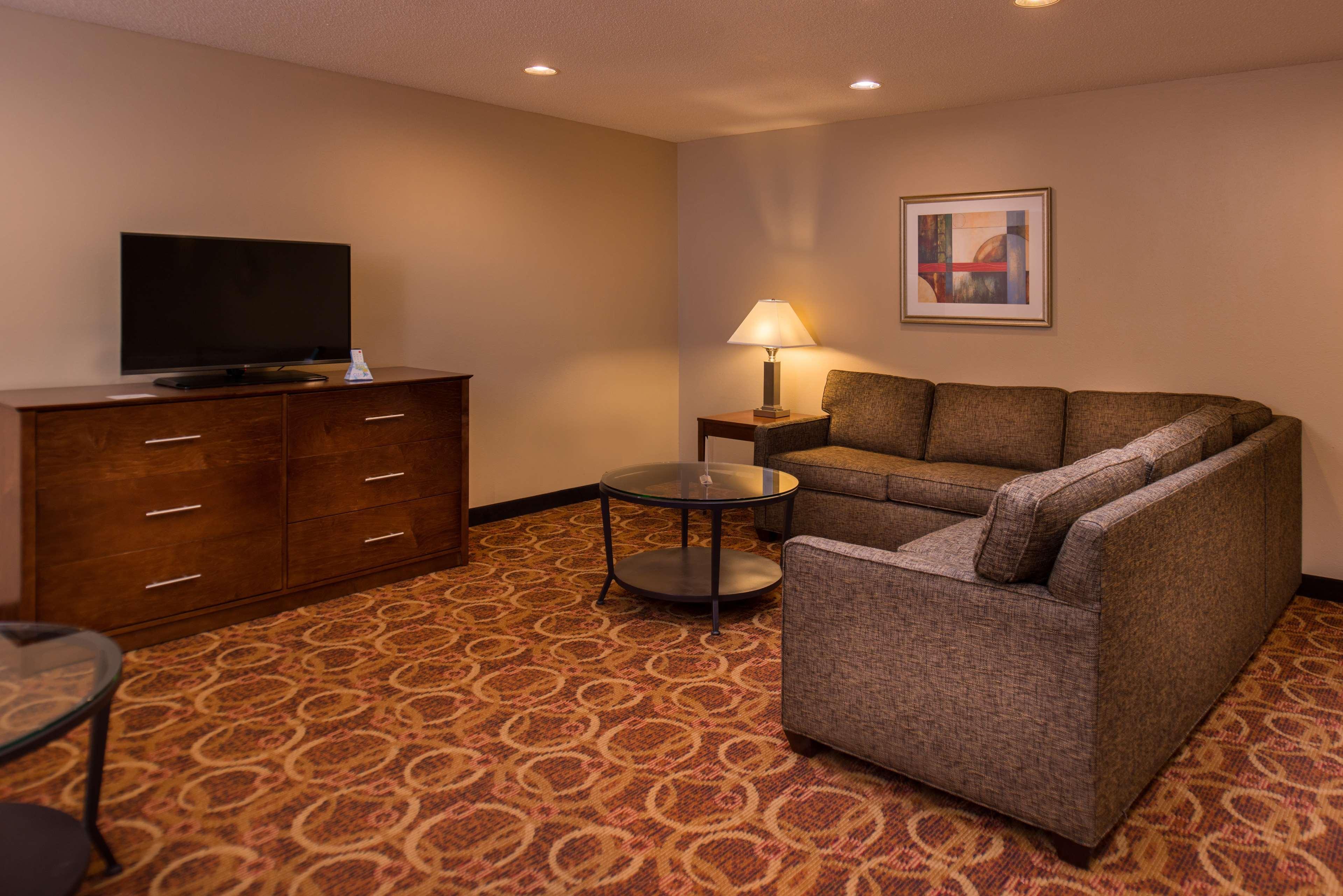 ויסקונסין דלס Best Western Ambassador Inn & Suites מראה חיצוני תמונה