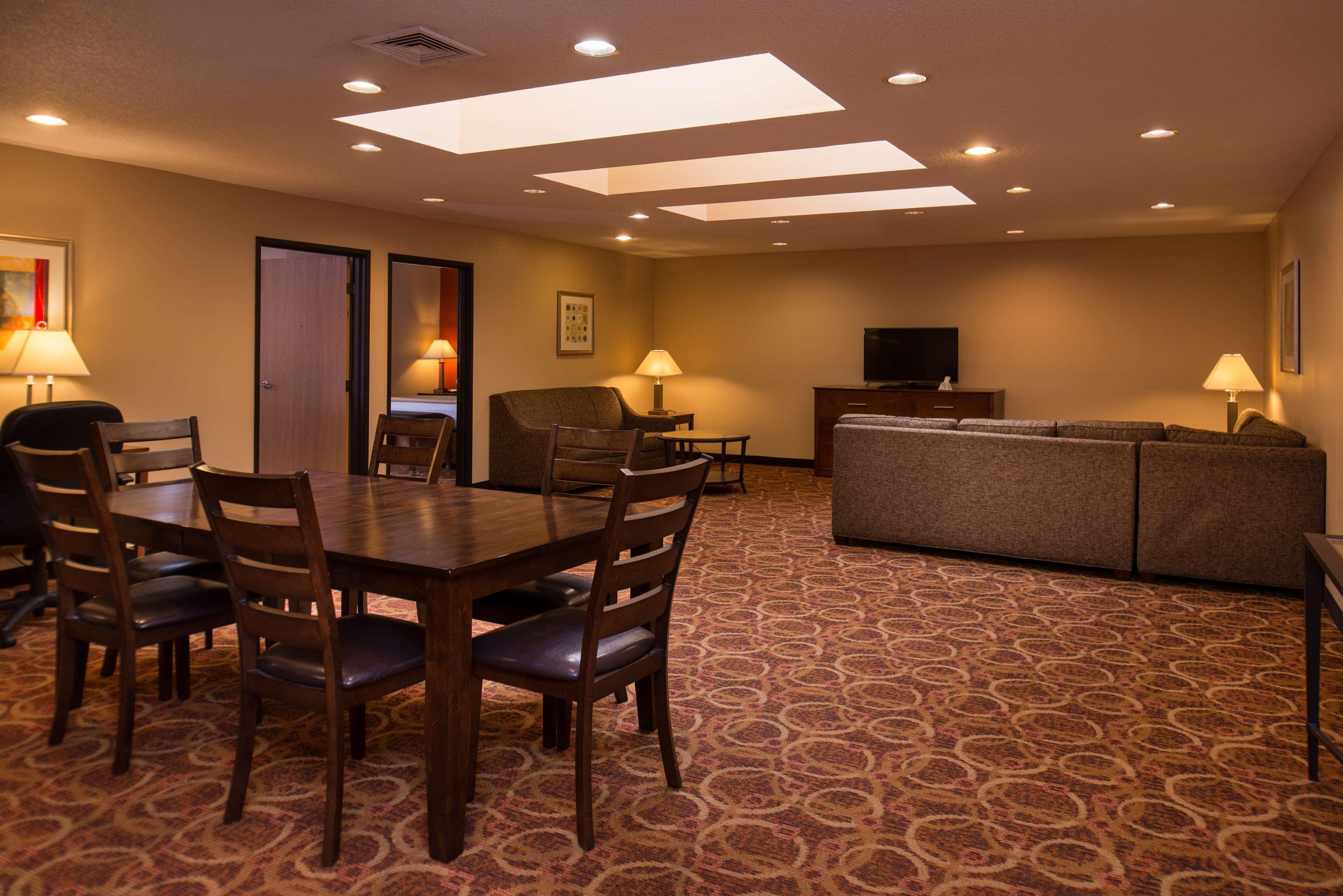 ויסקונסין דלס Best Western Ambassador Inn & Suites מראה חיצוני תמונה